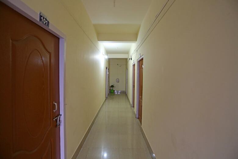 Hotel Oyo 9800 Shree Krishna Guest House