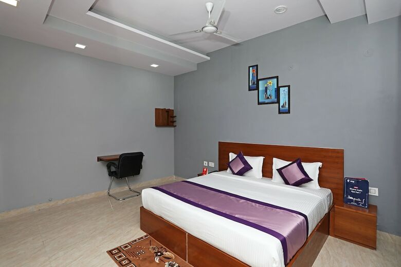 Hotel Oyo 9965 Aashiyana Paradise