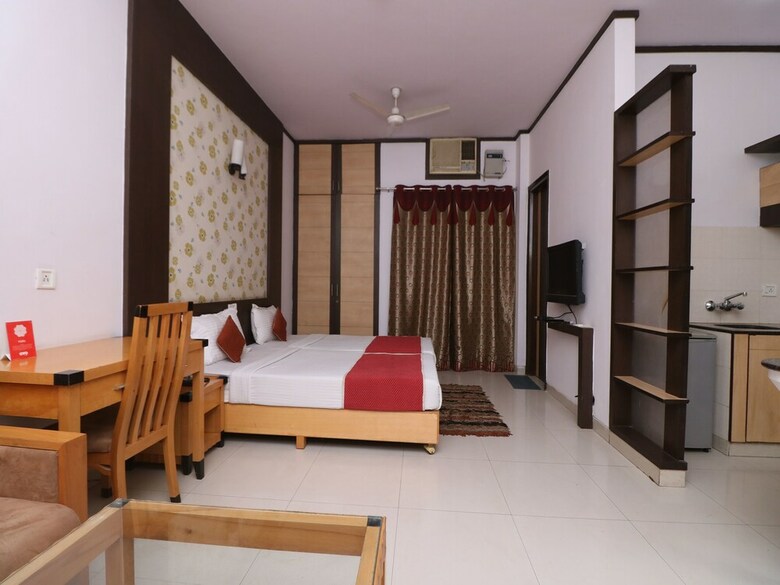 Hotel Oyo 10250 Elevate Residency