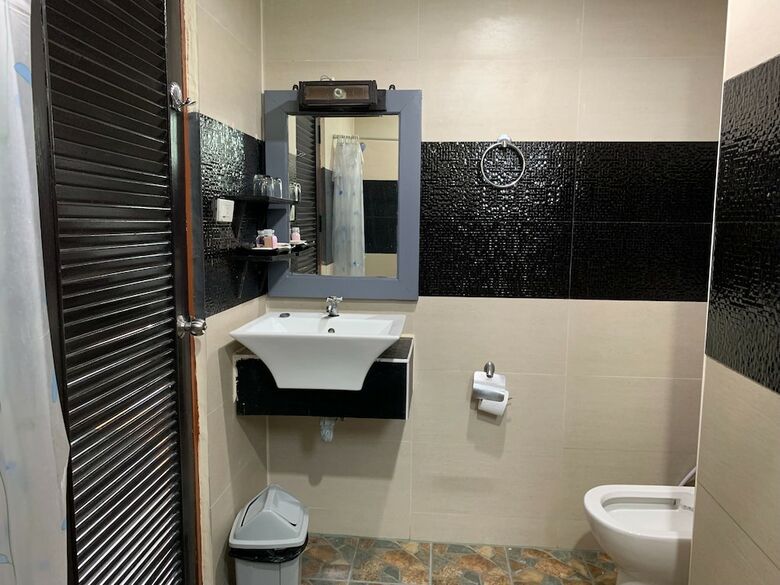 Hotel Spring @ Tapae