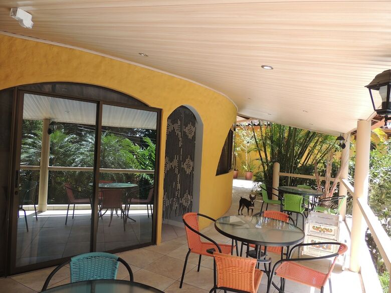 Hotel Colibri