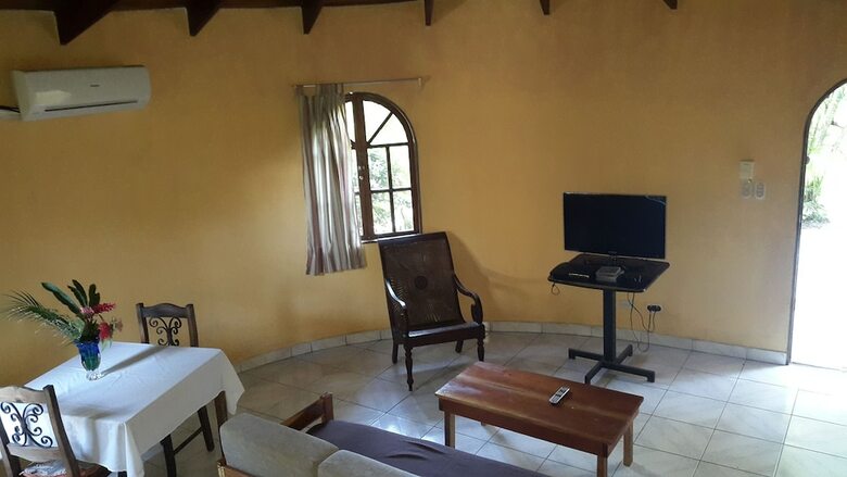 Hotel Colibri