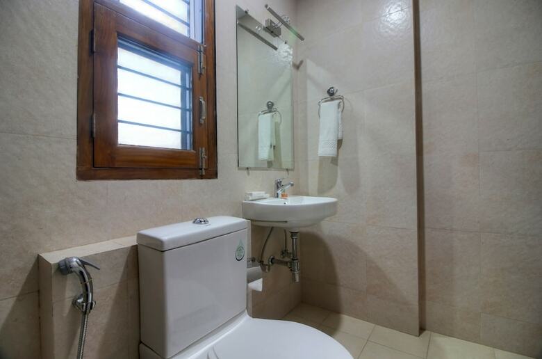 Hotel Atithi Suites