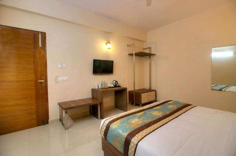 Hotel Atithi Suites