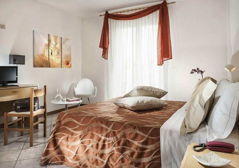Hotel Capinera