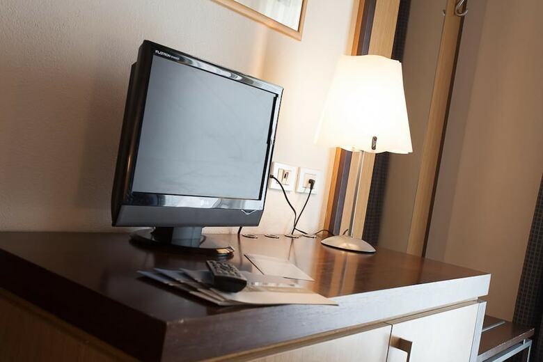 Hotel Aris