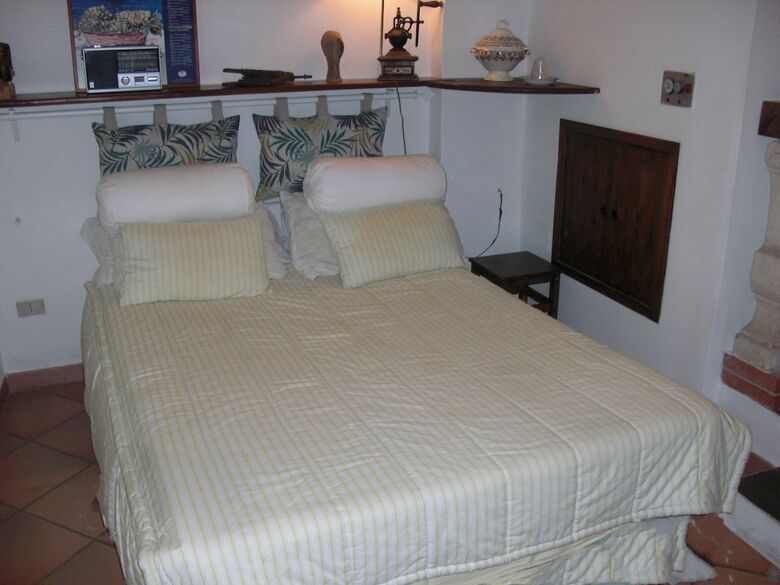 Villa Mariella Pittorino B&B