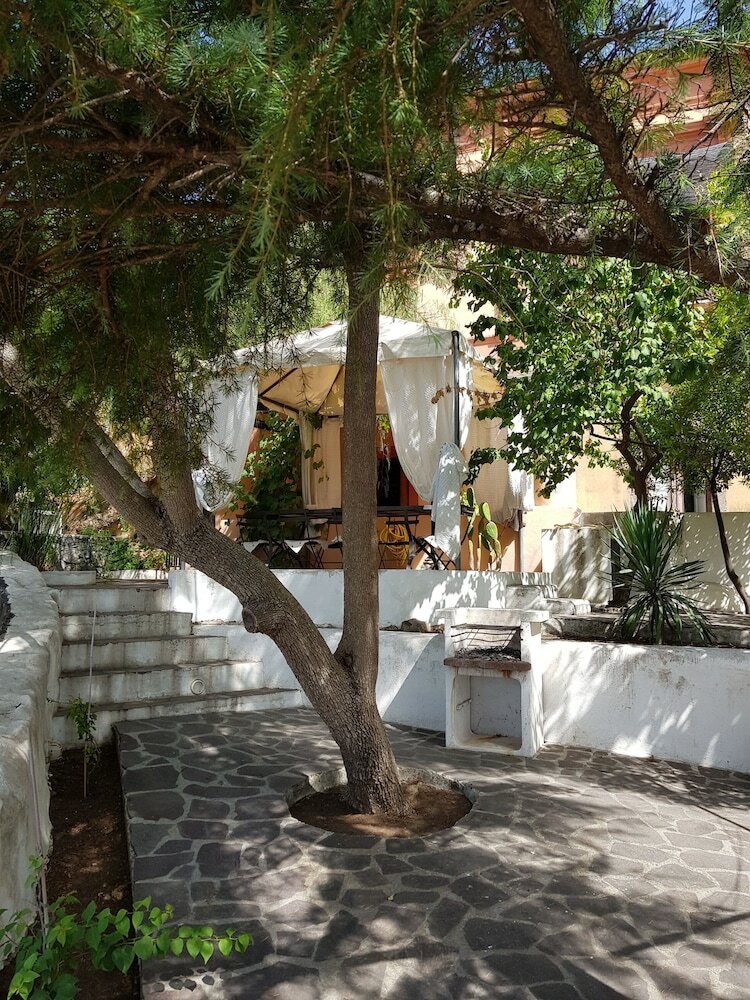 Villa Mariella Pittorino B&B