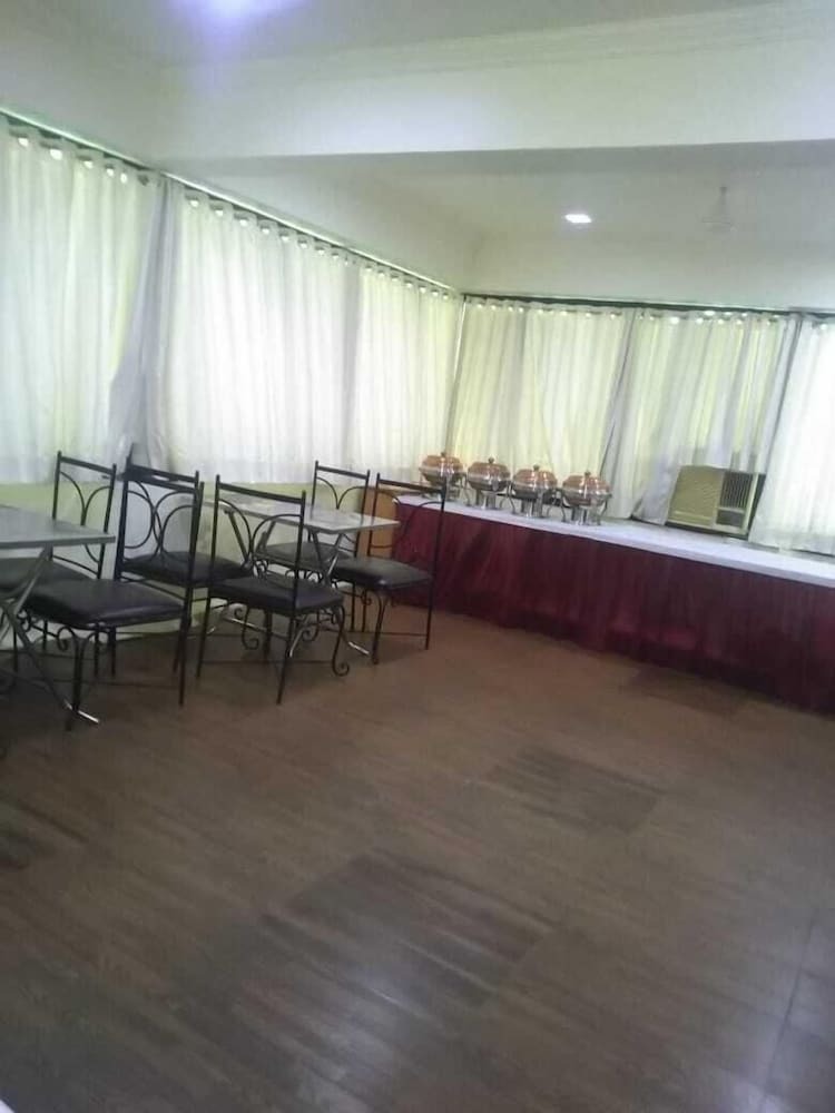 Hotel Heritage Dakshin