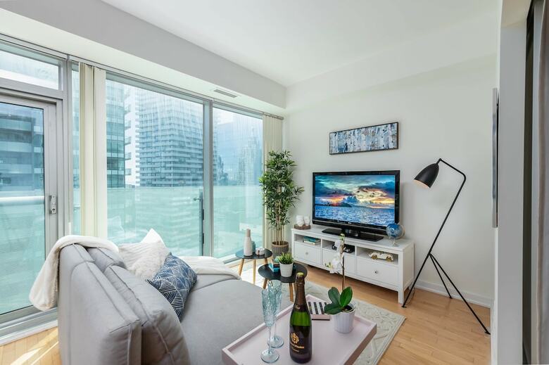 Quickstay - Upscale Condo (lake View)