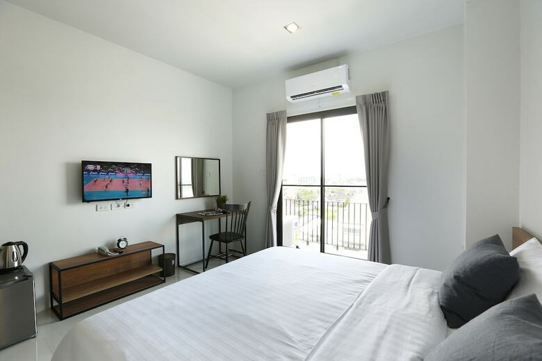 Hotel Sukh Serviced Apartment