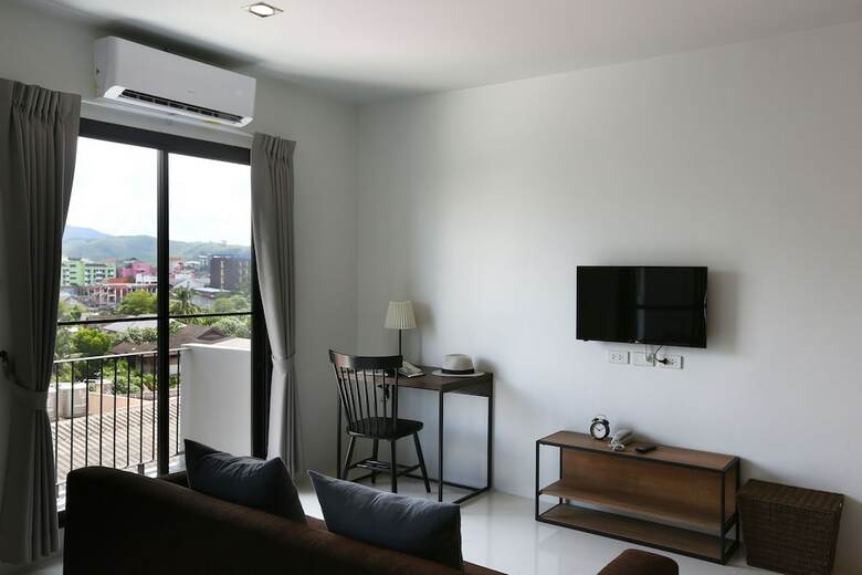 Hotel Sukh Serviced Apartment