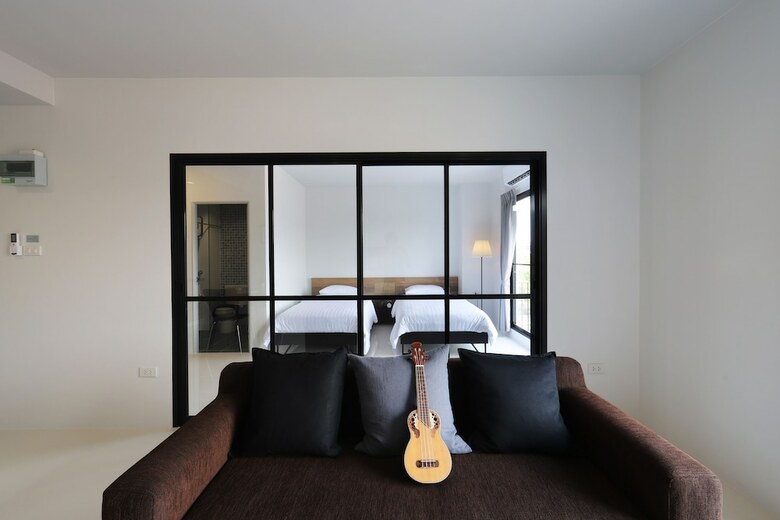 Hotel Sukh Serviced Apartment