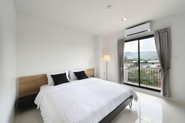 Hotel Sukh Serviced Apartment