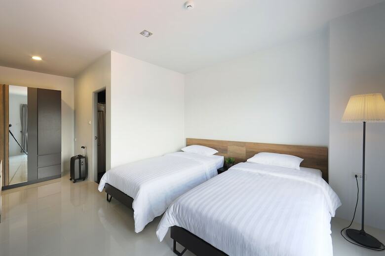Hotel Sukh Serviced Apartment