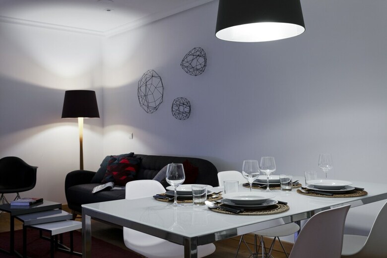Ayala Apartment By Flatsweethome