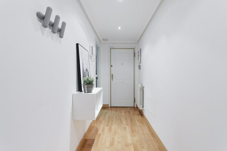 Ayala Apartment By Flatsweethome