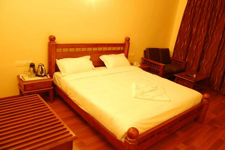 Hotel Raahat Inn Kodaikanal