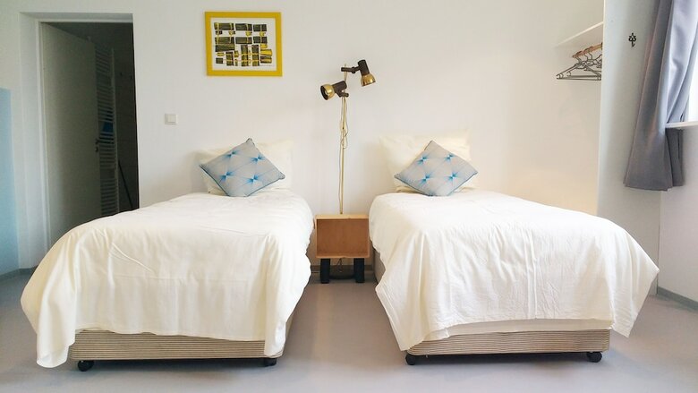 Hotel M I N I T E L