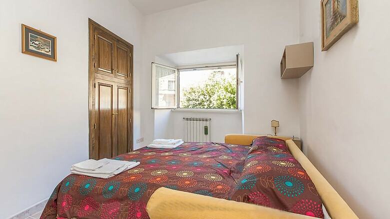 Caterina Embassy Apartment