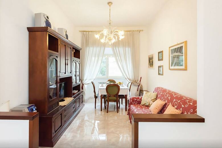 Caterina Embassy Apartment