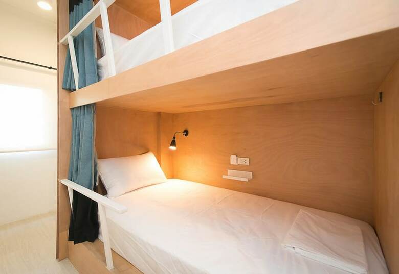 Hostal Suk18 Hostel - Adults Only