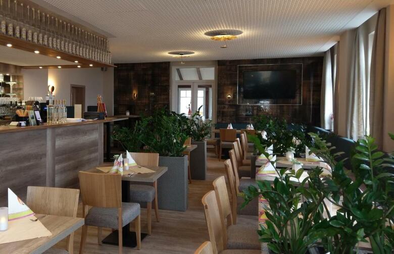 Hotel Sch�ne Aussicht