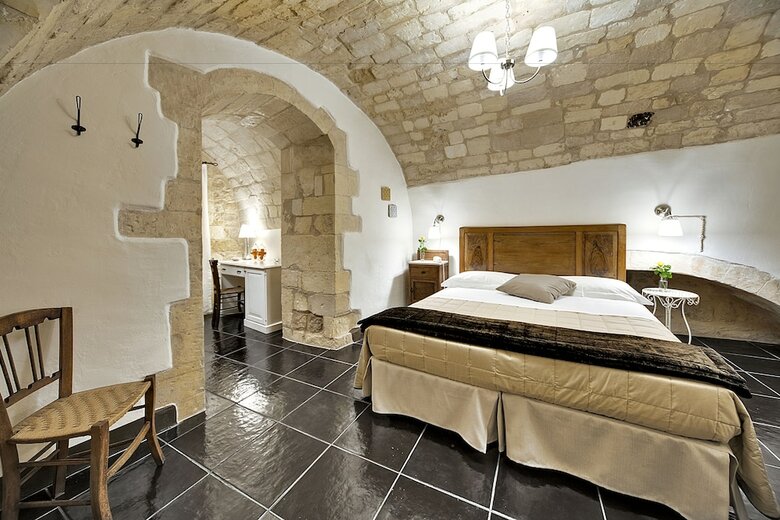 Hotel Sabbinirica