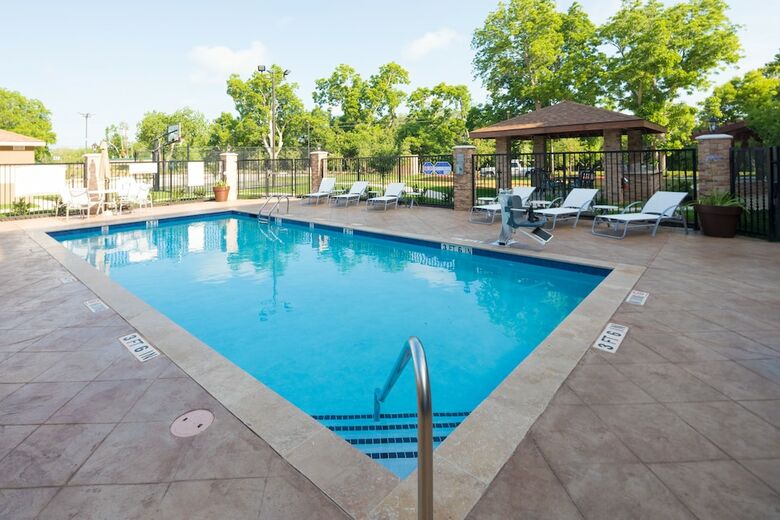 Hotel Staybridge Suites Lake Jackson