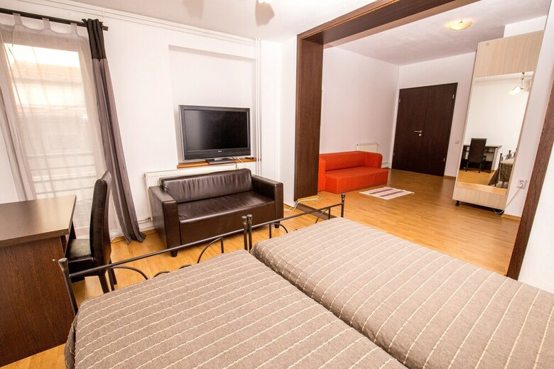 Hotel Vatra Accommodation