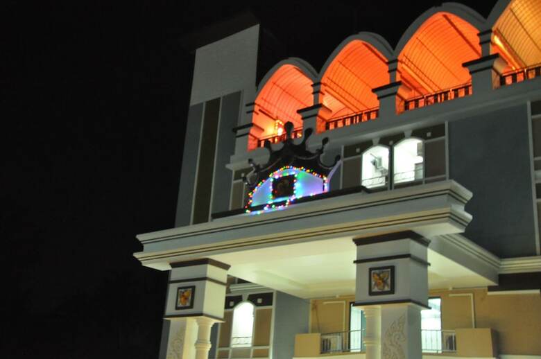 Queen Palace Hotel