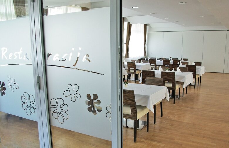 Hotel Hum Lasko