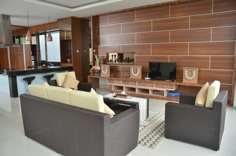 Cempaka 4 Villa Dago Private Pool