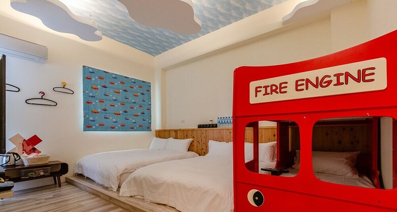 Hotel Black House