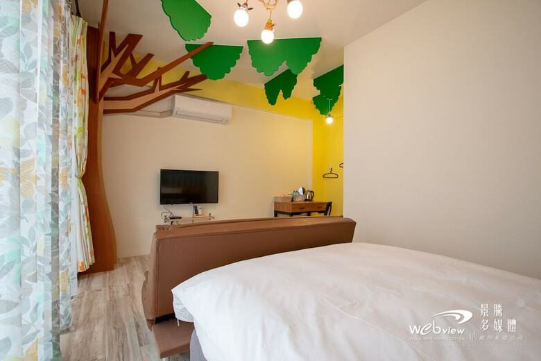 Hotel Black House