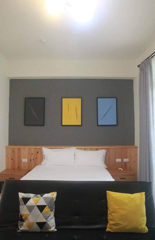 Hotel Black House