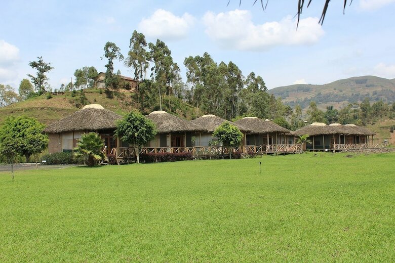 Lake Chahafi  Resort
