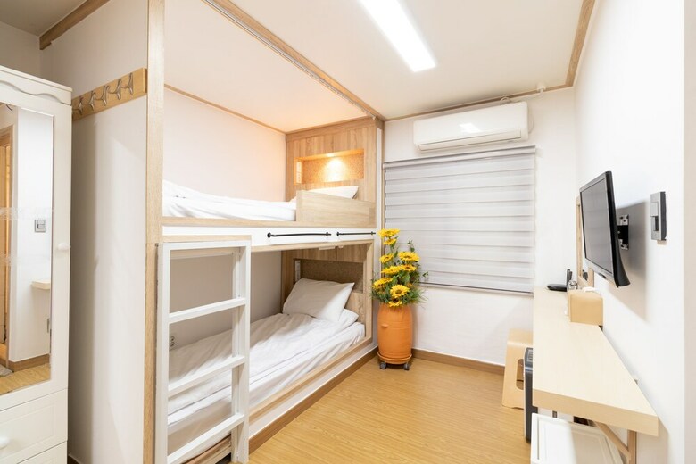 Hostal Huayuan House Hongdae - Hostel
