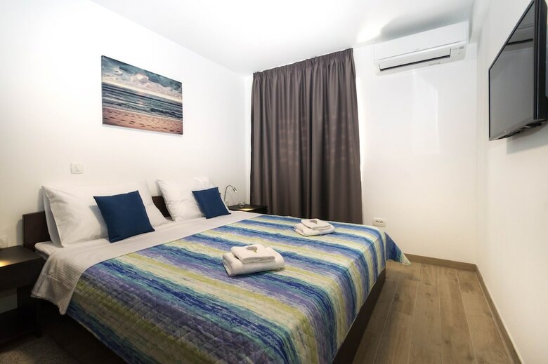 Amazing Apartments Near Center & Beaches