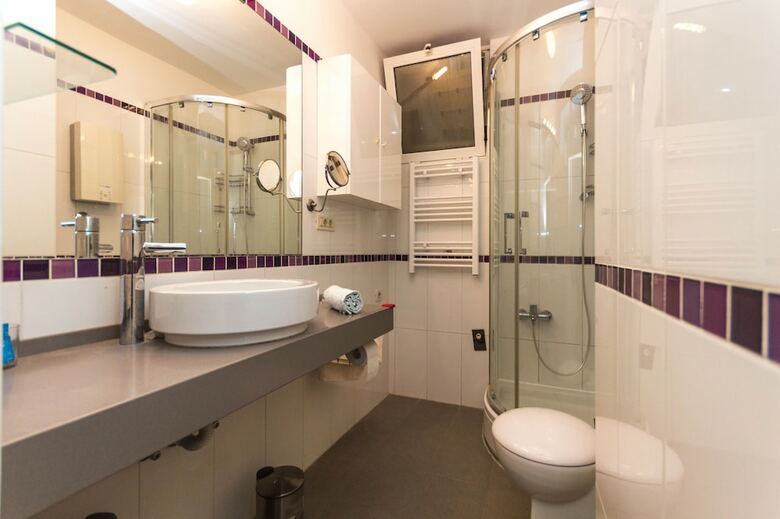 Amazing Apartments Near Center & Beaches