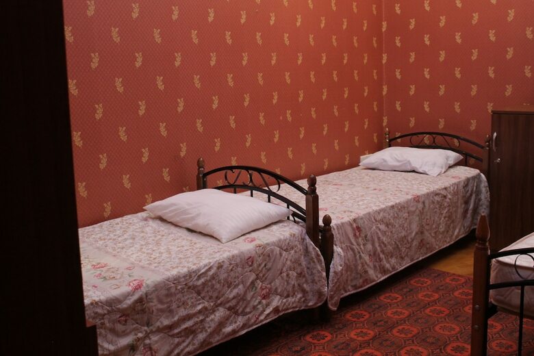 Hostal Sunny City
