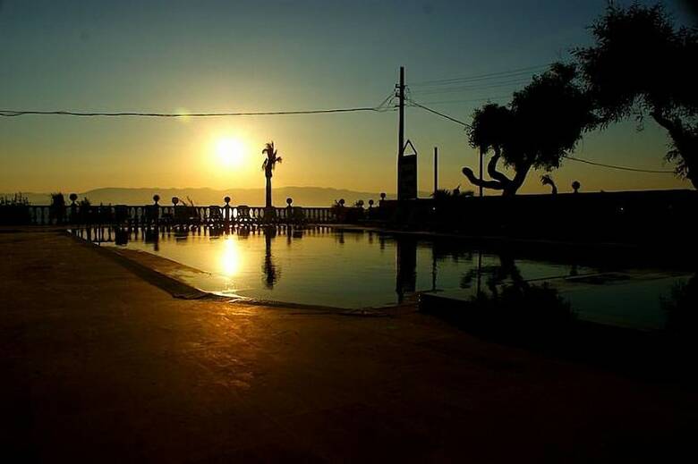 Wa Cesme Farm Hotel Beach Resort & Spa