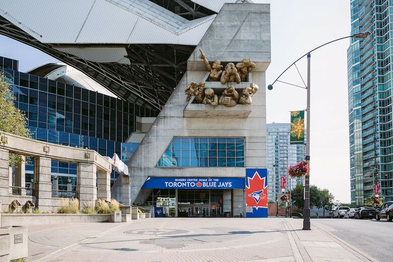 Quickstay - Premium 2-bedroom With Cn Tower & Lake Views