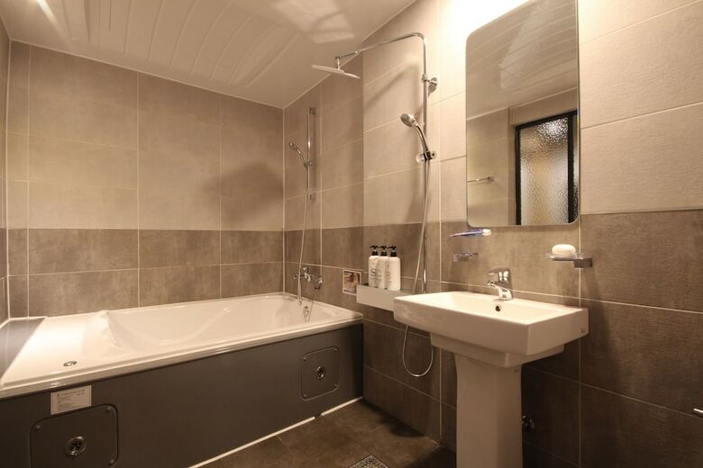 Boutique Hotel May