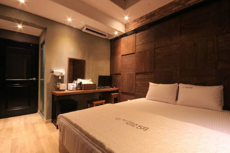 Boutique Hotel May