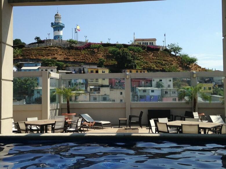 Apartamentos River View Suites Puerto Santa Ana Gye