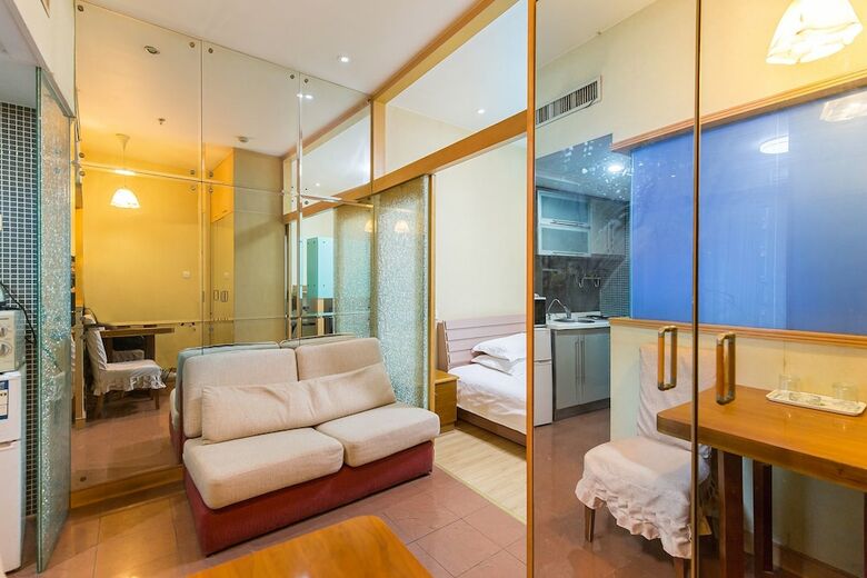 Shanghai Friendship Apartment