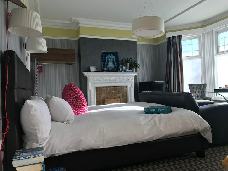 Hotel Regency Rooms