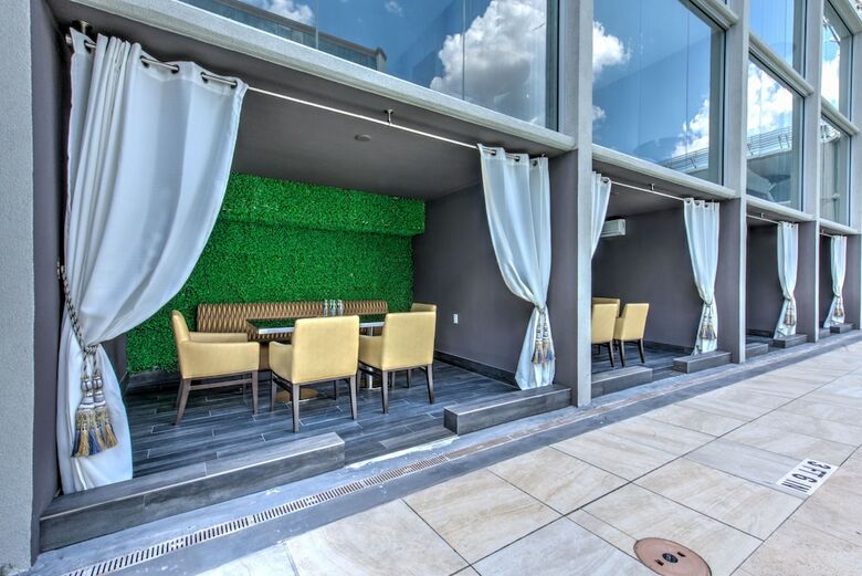 Grand Tuscany Hotel