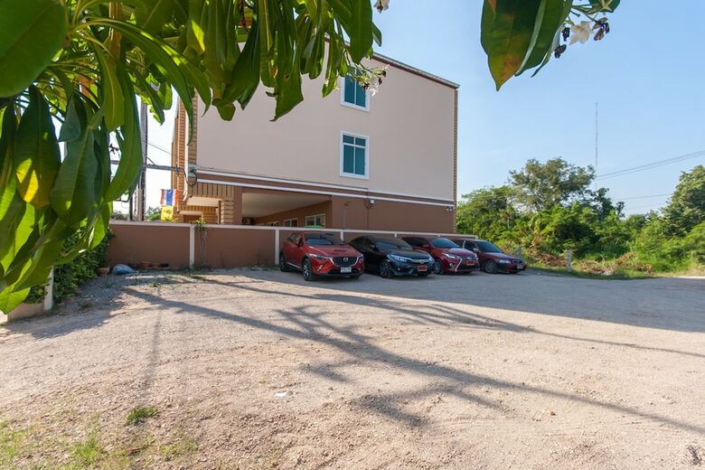 Hotel Ananya Apartment Hua Hin